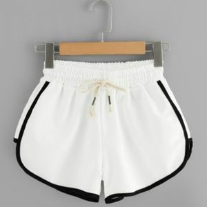 Drawstring Waist Ringer Shorts